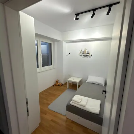 Angel's Luxury Apartment *